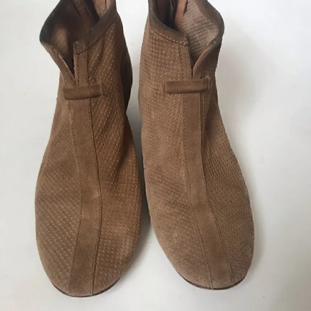 Aquatalia brown leather